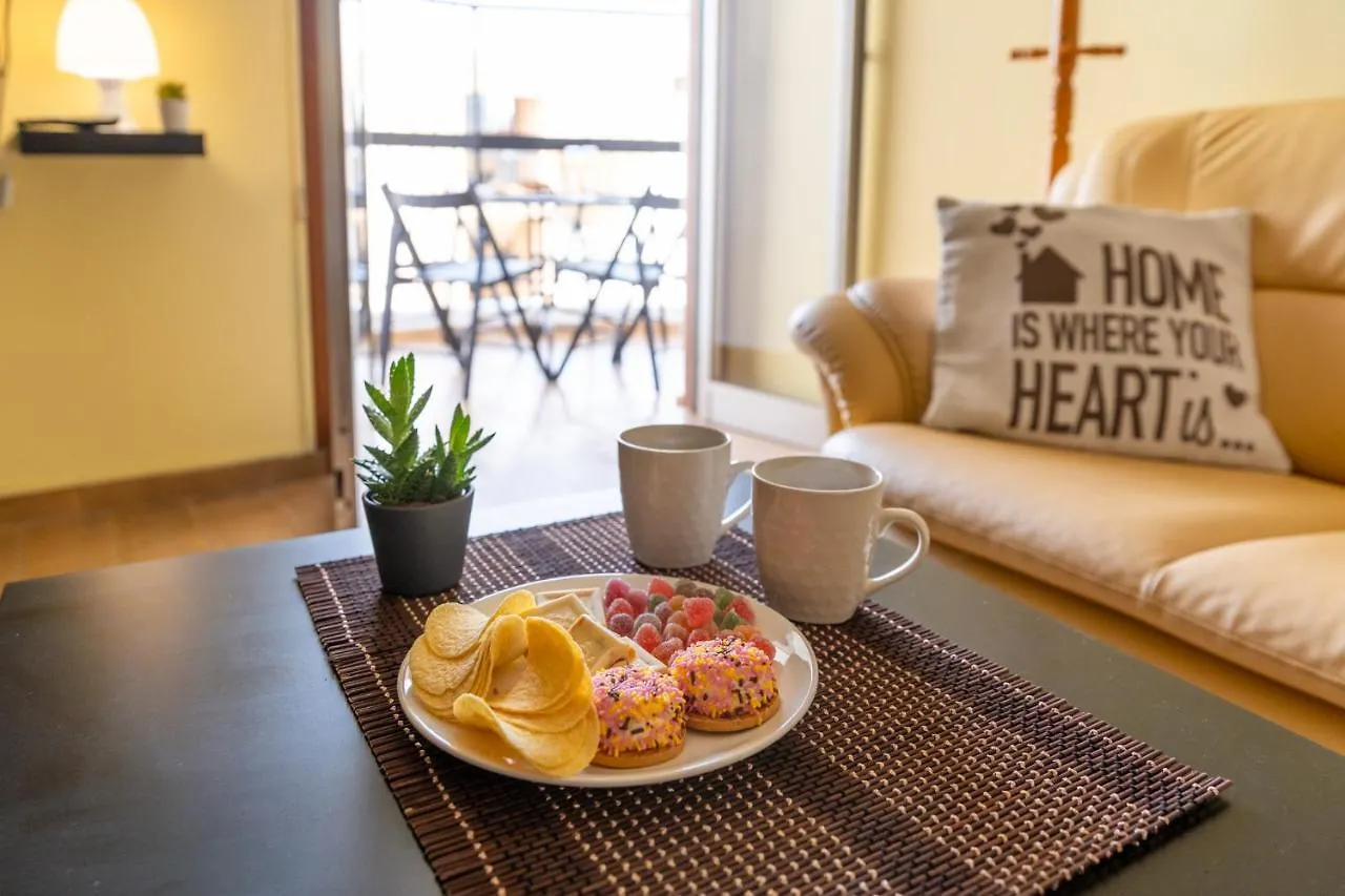 Stay Gold Feathers Apartment Айя-Напа 0*,