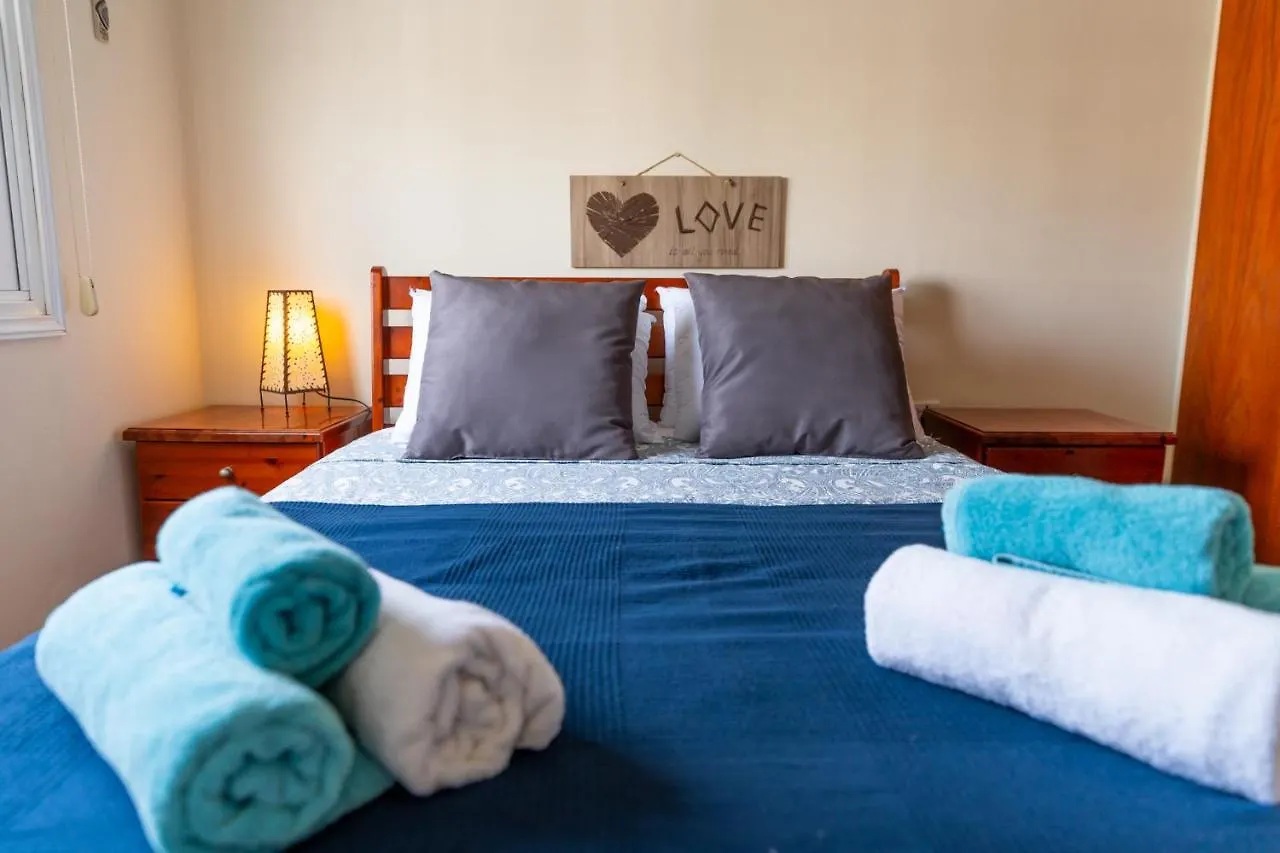 Stay Gold Feathers Apartment Айя-Напа