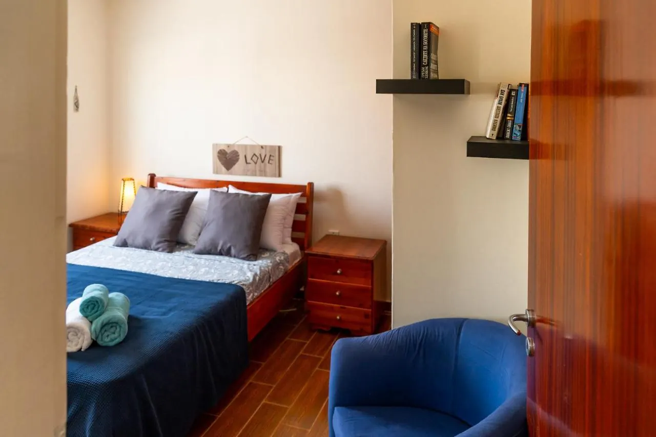 Stay Gold Feathers Apartment Айя-Напа 0*,  Кипр