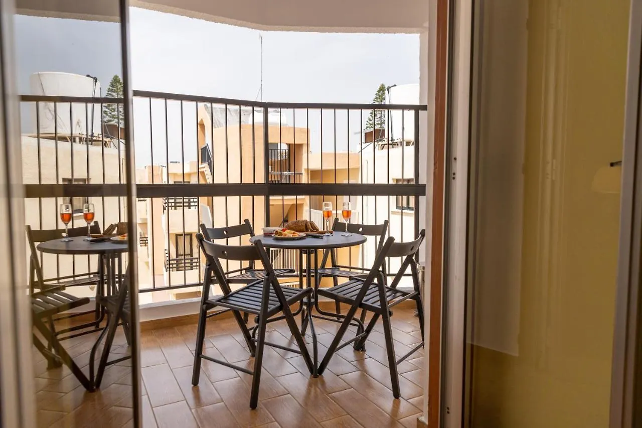 Stay Gold Feathers Apartment Айя-Напа Кипр